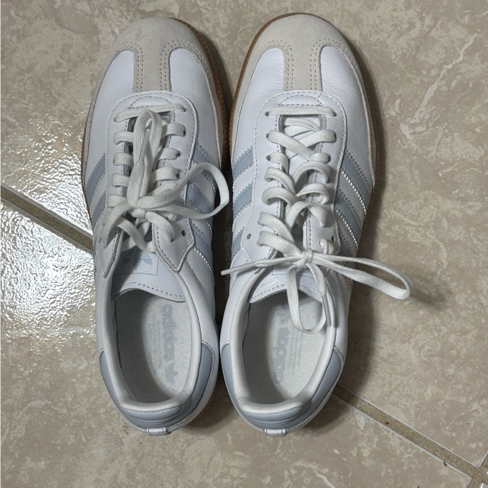 Adidas sambas